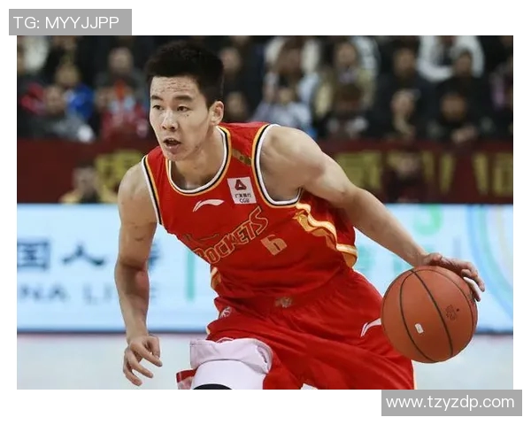 李根的篮球之路：从青涩少年到职业球员的成长历程与荣耀瞬间